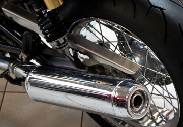 二輪車 > サイレンサー