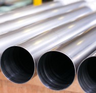 チタンの価格高騰について